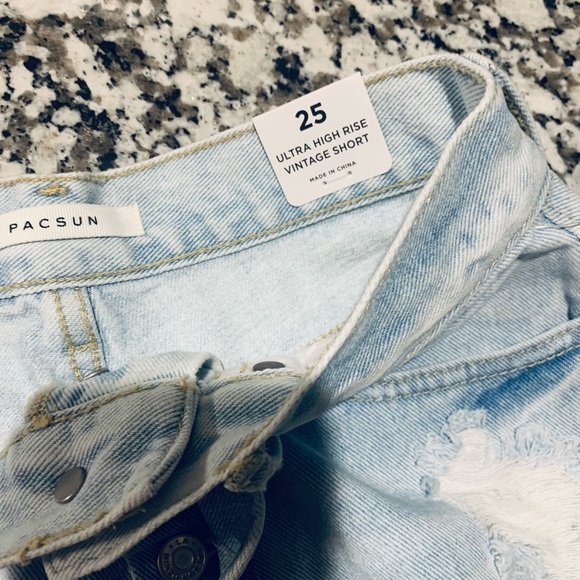 NWT Pacsun High Waisted Denim Shorts - Picture 5 of 5